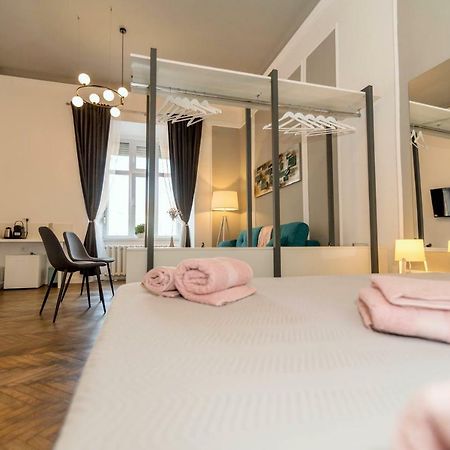 Central Premium Suites Timisoara Exterior foto